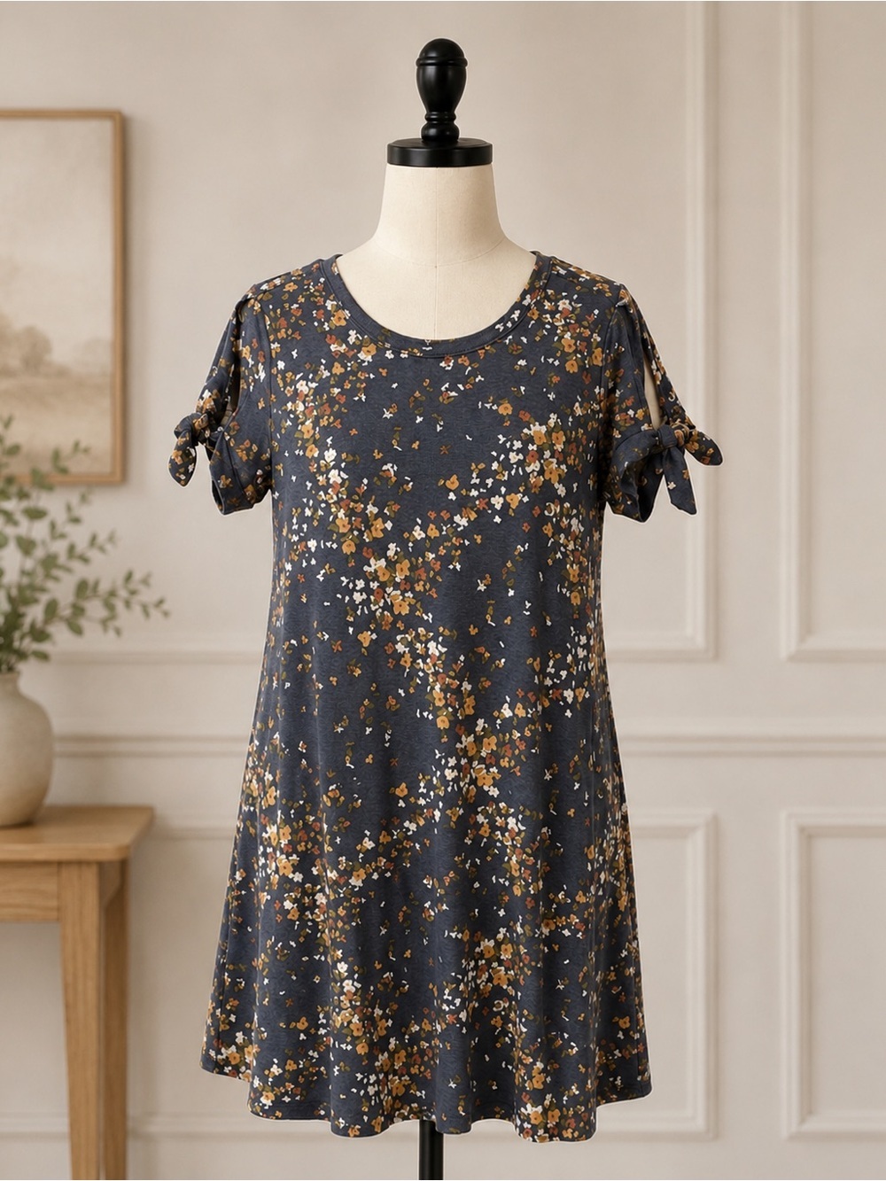 LC Lauren Conrad floral summer dress with tie arms
